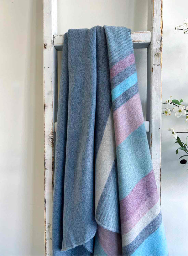 Shupaca Alpaca - Alpaca Throw - Blue Bird
