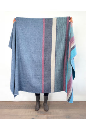 Shupaca Alpaca - Alpaca Throw - Blue Bird