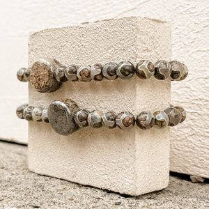 "Loggerhead" Reversible Roll On Bracelet