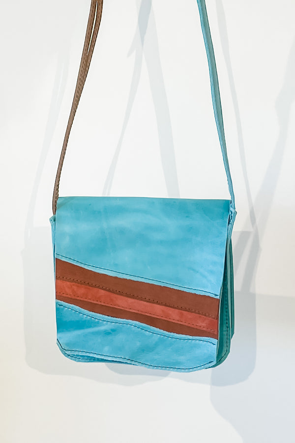 Free Spirit "midi x" Leather Bag in Endless Summer No.1