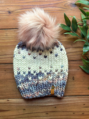 Winterfell Beanie in Plumaje