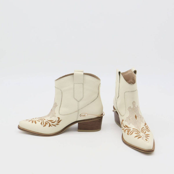 Joy western cowboy boots in off white leather women's shoes: Ivory / 39  (US 8 / 8.5)