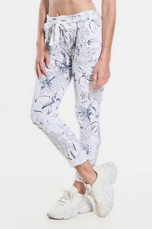 Daelyn Hibiscus Animal Pull On Pant (PL707H): 100 White