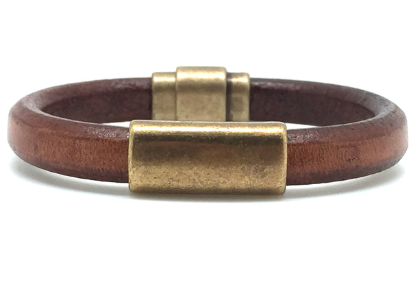 The Classic Manlet® in Brass
